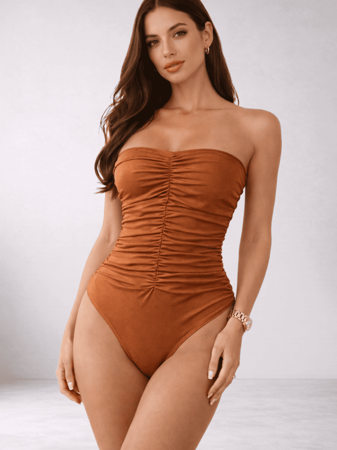 Traje de baño entero ocre tipo Straple